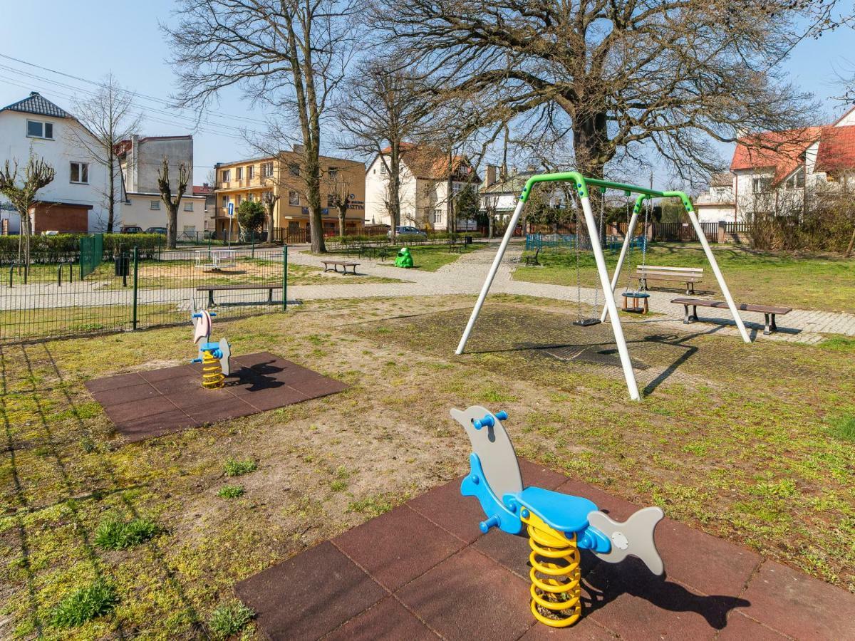 Pokoje Goscinne Bursztyn Misdroy Exterior foto